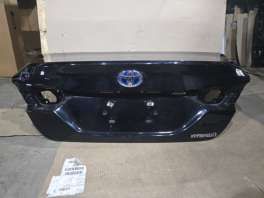 Крышка багажника toyota camry 70 xv70   