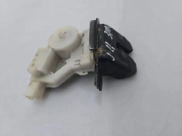 Замок двери багажника nissan qashqai j11 2013-2021 задн. 