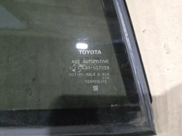 Форточка двери toyota rav4 50 xa50 2018- задн. лев.