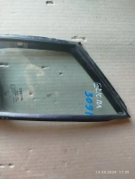 Форточка двери toyota corolla e210  2020- перед. лев.