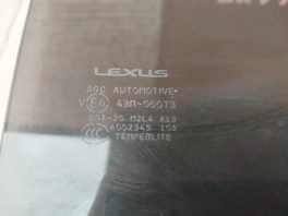 Стекло двери lexus rx 4  2015-2022 задн. прав.