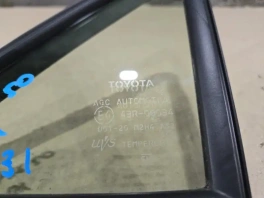 Форточка двери toyota rav4 50 xa50 2018- перед. лев.