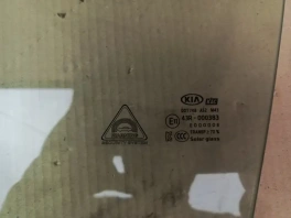 Стекло двери kia sorento prime um 2014-2020 перед. лев.