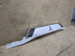 Накладка крышки багажника mitsubishi outlander 3 gf 2012-2022  