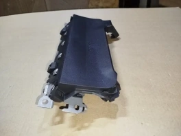 Подушка безопасности в колени toyota camry 70 xv70 2017-2023  