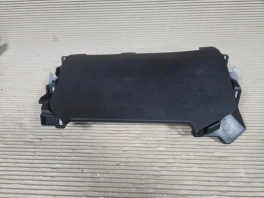 Подушка безопасности в колени toyota rav4 50 xa50 2018-  