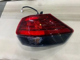 Фонарь в крыло nissan x-trail t32r 2020- задн. прав.