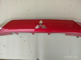 Накладка двери багажника mitsubishi outlander 3 gf 2015-2022 задн. 