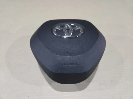 Подушка безопасности в руль toyota corolla e210  2018-  