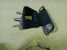 Петля двери багажника kia sportage ql 2015-2021 задн. 