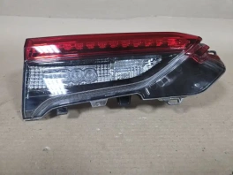 Фонарь в крышку багажника toyota rav4 50 xa50 2018-  лев.