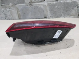 Фонарь в крышку багажника hyundai tucson tl 2018-2021  лев.