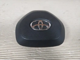Подушка безопасности в руль toyota rav4 50 xa50 2018-  