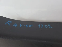 Обшивка двери багажника toyota rav4 50 xa50 2018- задн. 