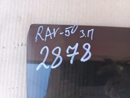 Стекло двери toyota rav4 50 xa50 2018- задн. прав.