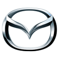Логотип и автомобили бренда Mazda на фоне