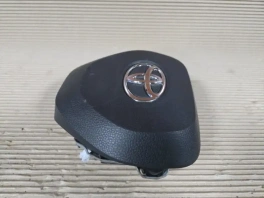 Подушка безопасности в руль toyota rav4 50 xa50 2018-  